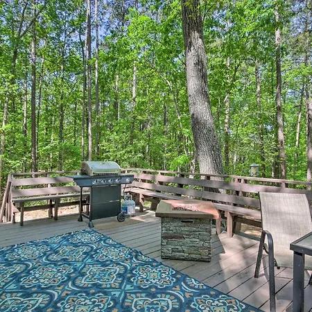 Quaint Tignall Cabin With Deck And Private Dock!